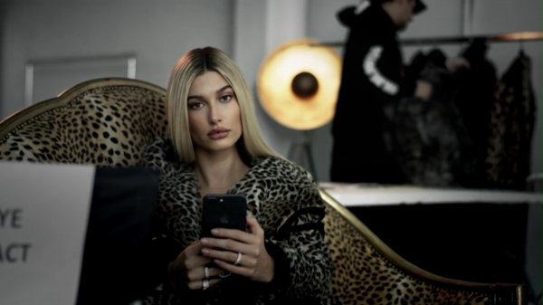 VOGUE19.png