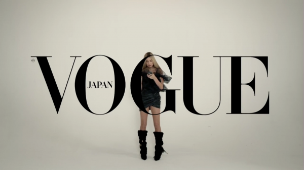 VOGUE32.png