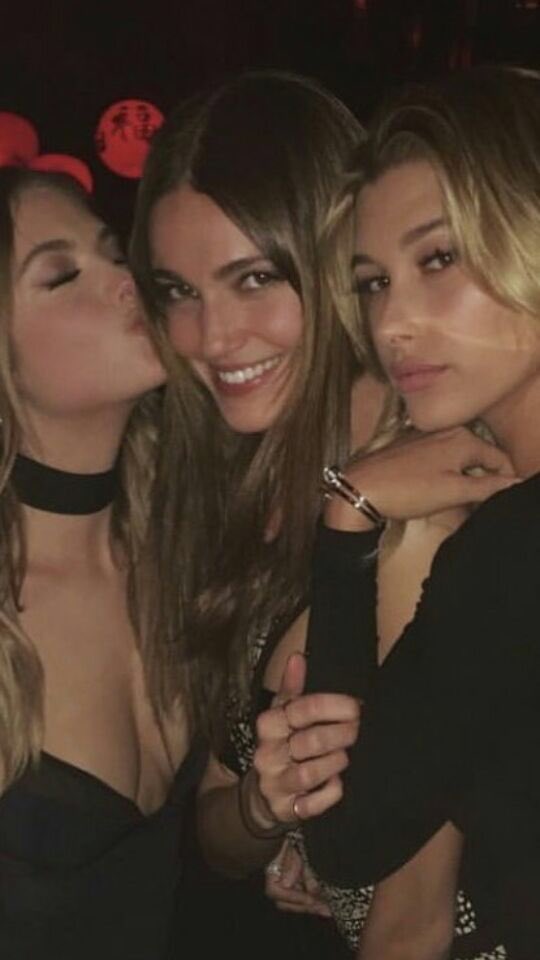 C0CmwqjWIAEbrky.jpg