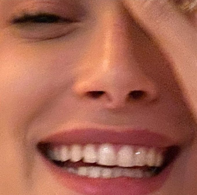 EKBpcdiW4AA6N5F.jpg