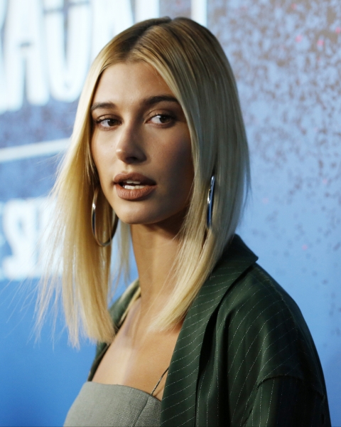 48689738_h-87.jpg