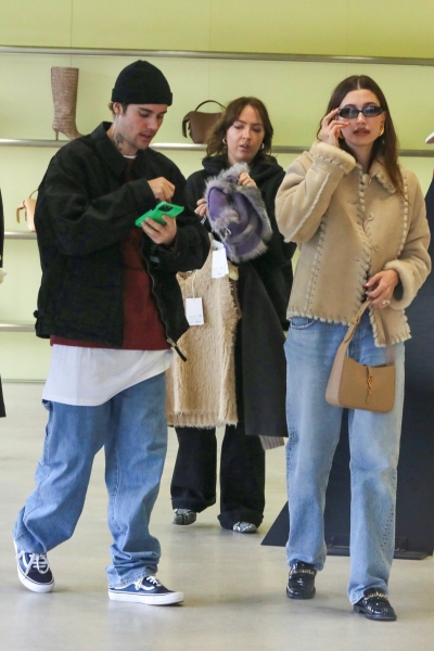 BGUK_2536911_021.jpg