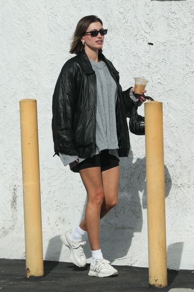 BGUK_2573248_027.jpg