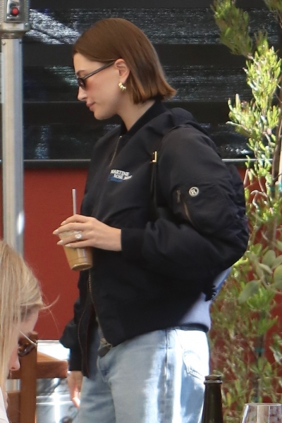 BGUK_2574860_003.jpg