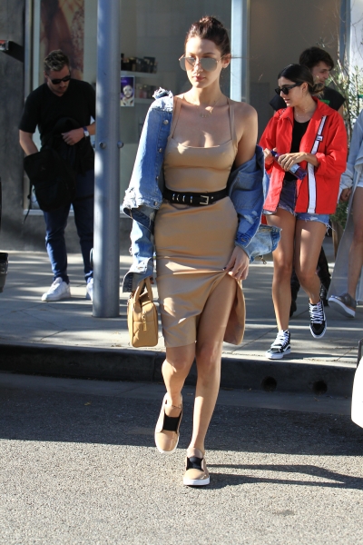 BellaHadid_10112016P_135.jpg
