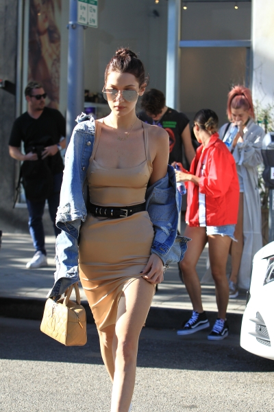 BellaHadid_10112016P_139.jpg