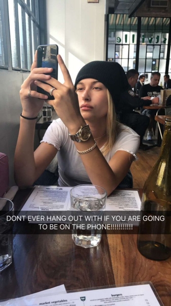 CuHuEtWXEAAt7A_.jpg