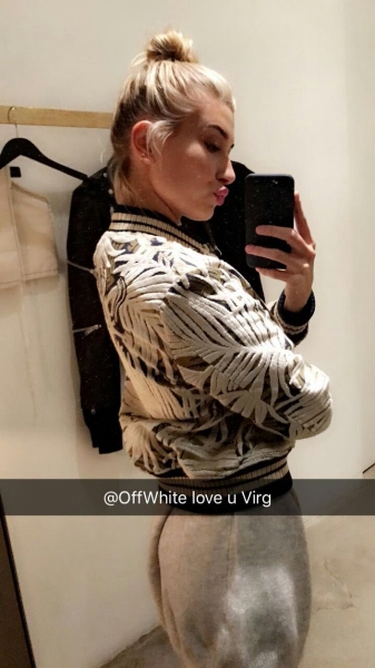 CvfHzPRWgAAjNi9.jpg