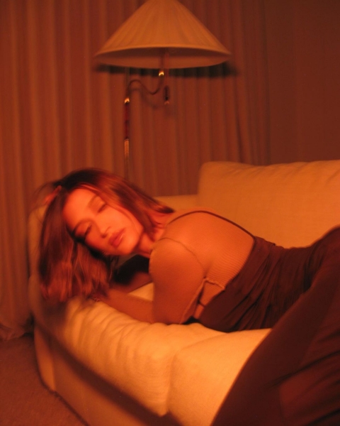 FpHMN__WcAE9bR7.jpg