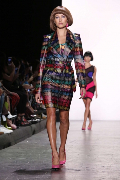 Hailey-Baldwin_-Jeremy-Scot-Fashion-Show-2016--18.jpg