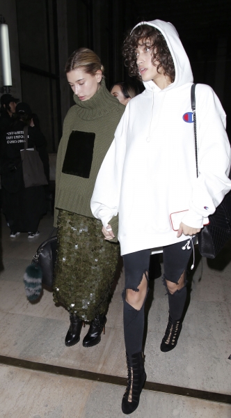 HaileyBaldwin_02032017P1_02.jpg