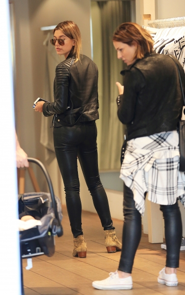 Hailey_28229~7.jpg