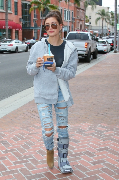 Hailey_28429~5.jpg