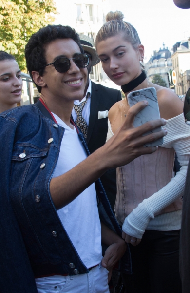 Hailey_Baldwin_281829.JPG