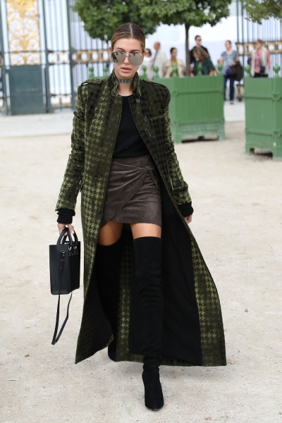 Hailey_Baldwin_282129~0.jpg