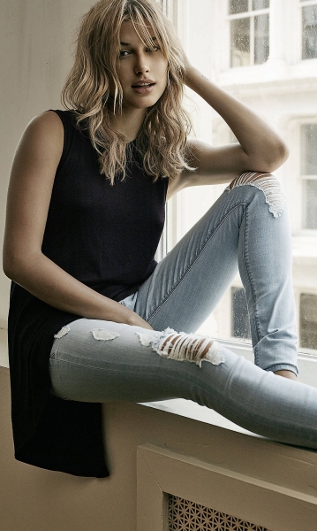 Hailey_Baldwin_282229.jpg