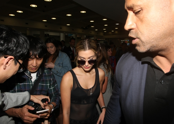 Hailey_Baldwin_283429~1.jpg