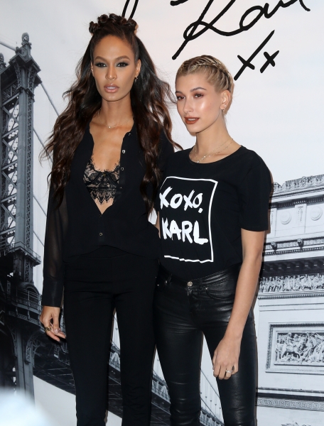 Hailey_Baldwin_285629.jpg
