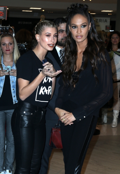 Hailey_Baldwin_287529.jpg