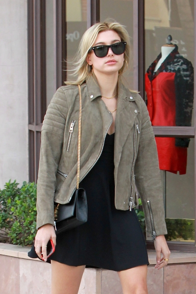 Haley_Baldwin_07.jpg