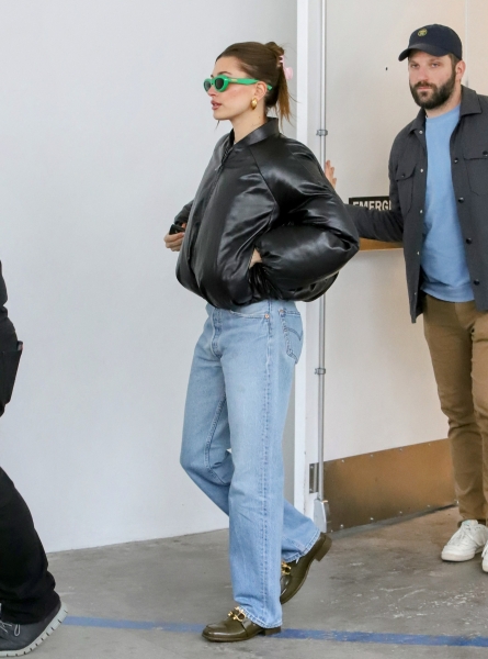 MEGA926543_Hailey_Bieber_006.jpg