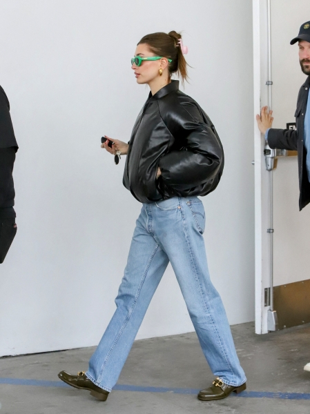 MEGA926543_Hailey_Bieber_009.jpg