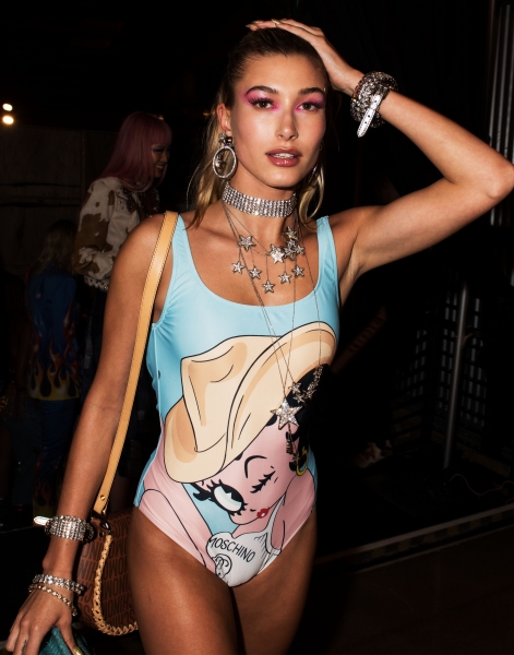 MoschinoBackstage_0005.jpg