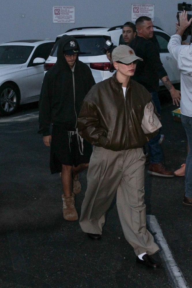 Portal_Hailey_Bieber_283429~0.jpg
