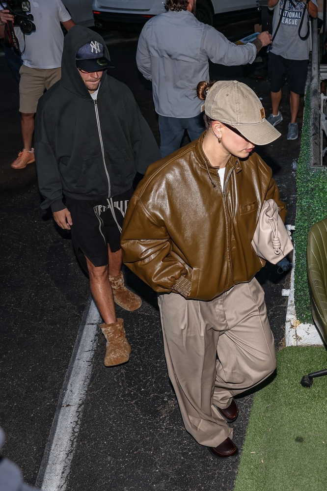 Portal_Hailey_Bieber_28529.jpg