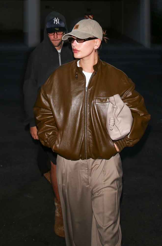 Portal_Hailey_Bieber_285829.jpg