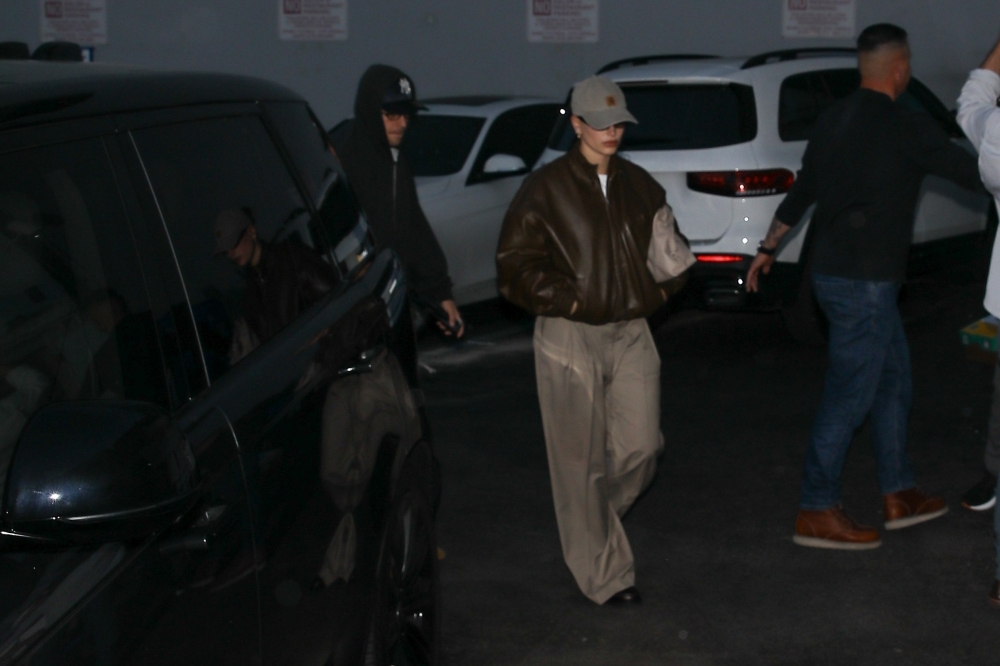 Portal_Hailey_Bieber_287329.jpg