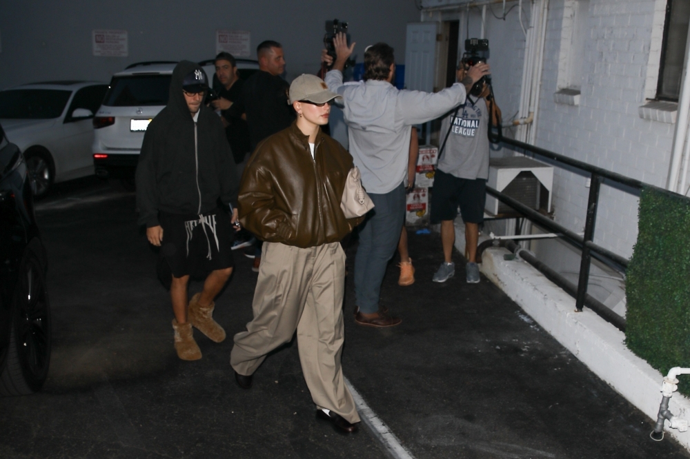 Portal_Hailey_Bieber_288129.jpg