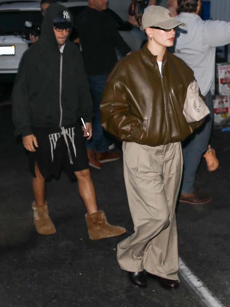 Portal_Hailey_Bieber_288229.jpg