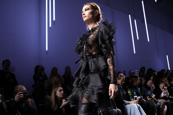 Rex_Elie_Saab_8467856AB.jpg