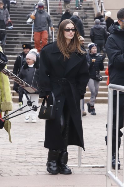 TID_HAILEY_BIEBER_836489.jpg
