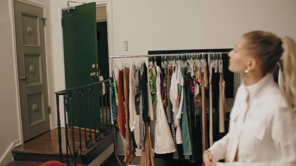 VOGUE211.png