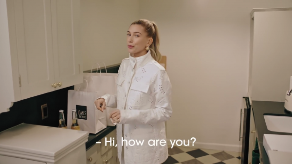 VOGUE245.png