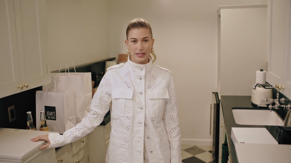 VOGUE258.png