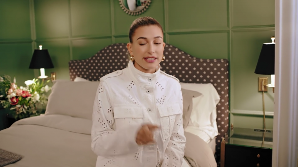 VOGUE340.png