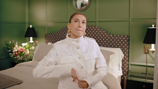VOGUE359.png