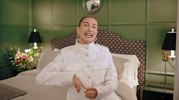 VOGUE360.png