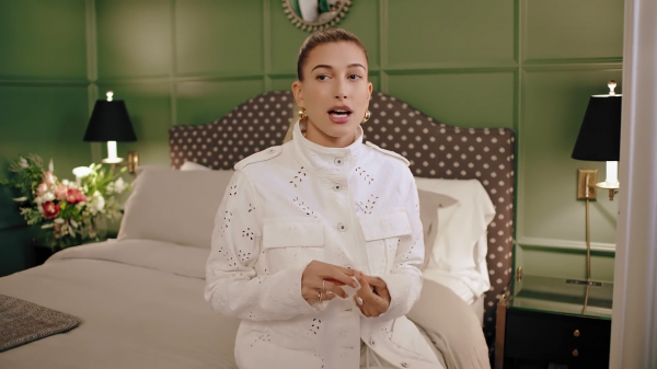 VOGUE391.png