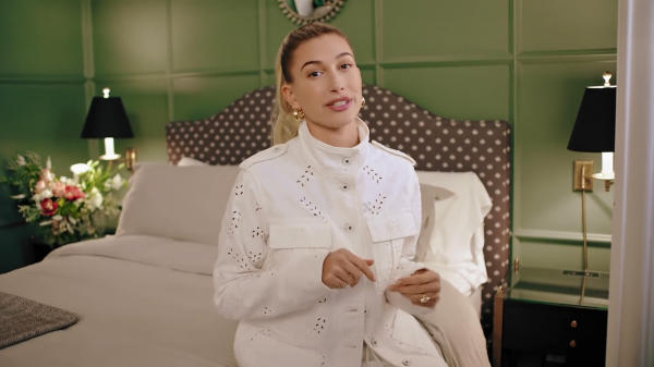 VOGUE393.png