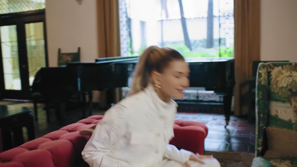 VOGUE44~0.png