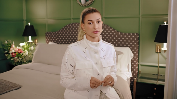 VOGUE451.png