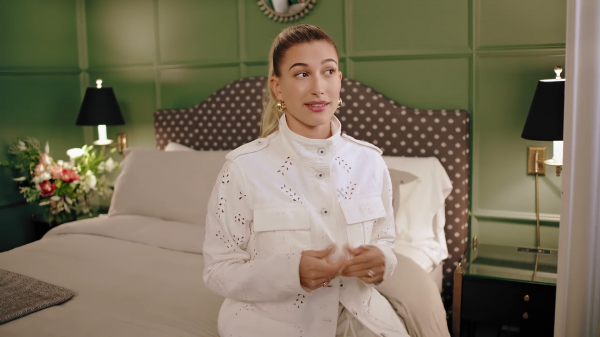 VOGUE453.png