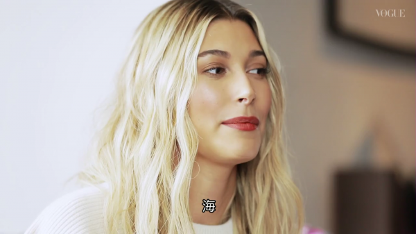 VOGUE76.png