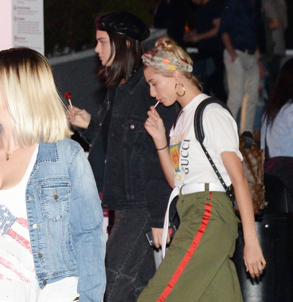 X17_kendall_jenner_Hailey_042117_01.jpg