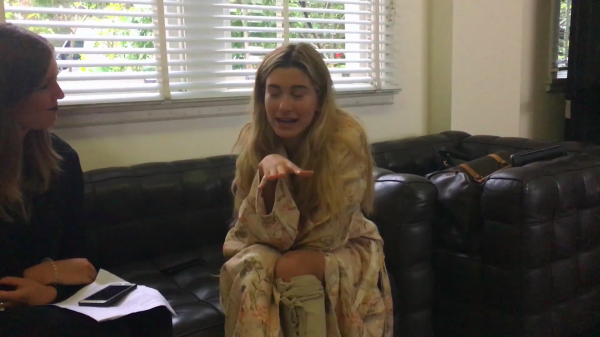 backstagewithhaileyb1875.png