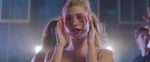 boloneyewear324.png